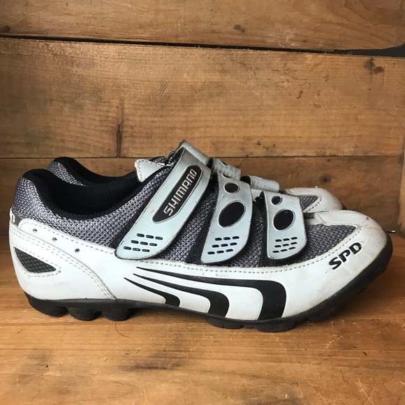 womens cycling shoes size 5